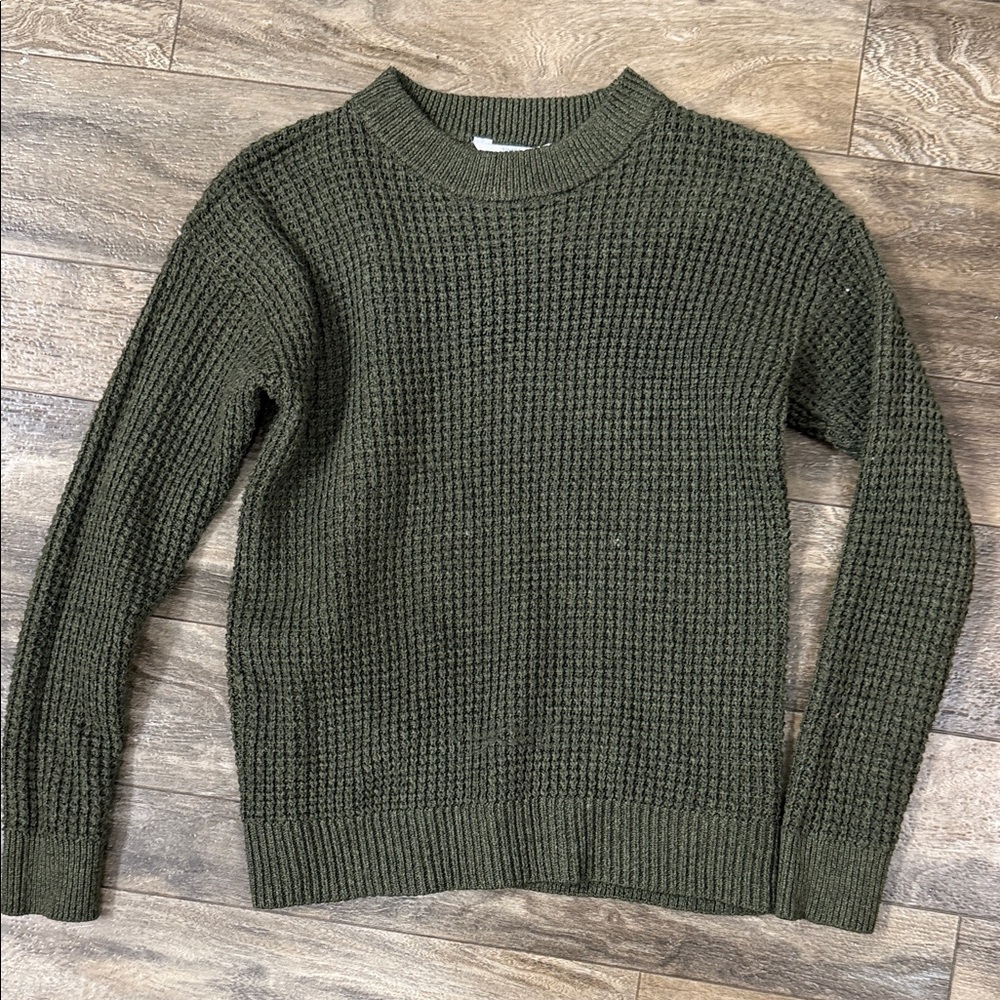 Time and Tru Women's Dark Green Crewneck Sweater